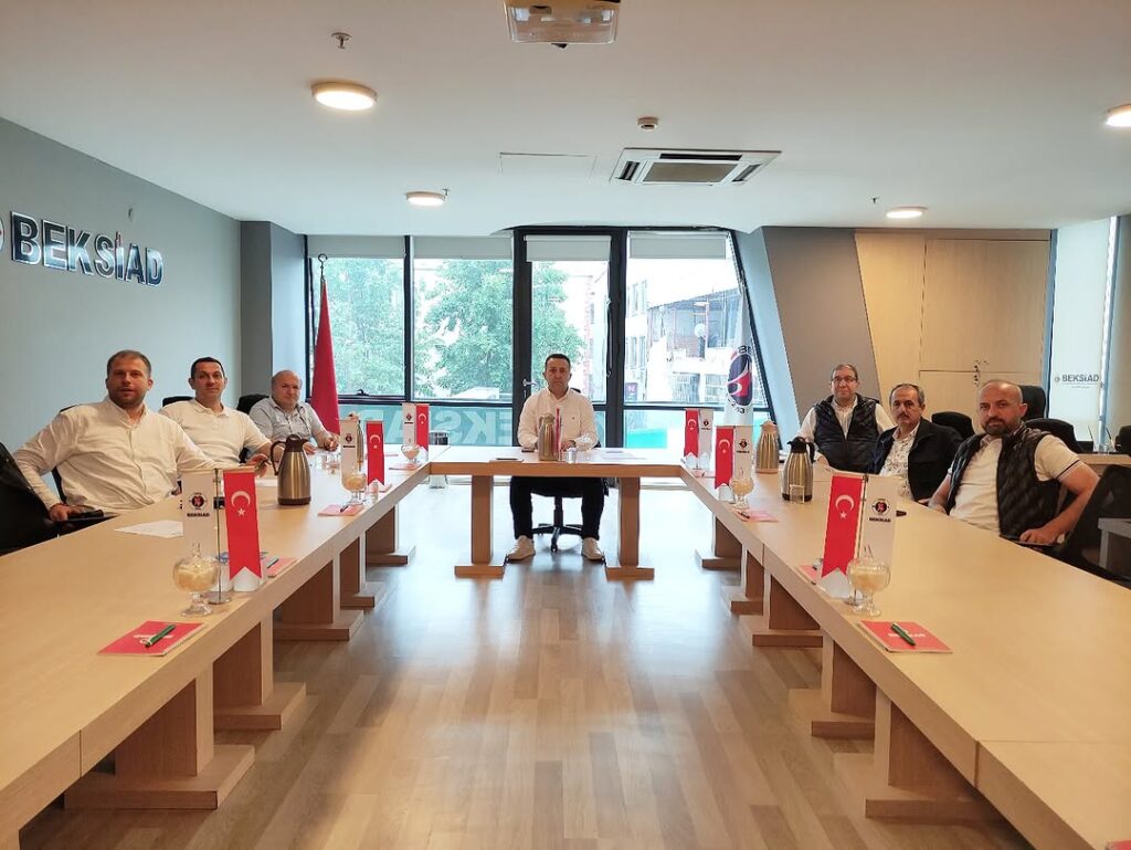 Yönetim Kurulu toplantısında derneğin gelecek dönem planlarını ve sektörün gelişimini değerlendirdi.