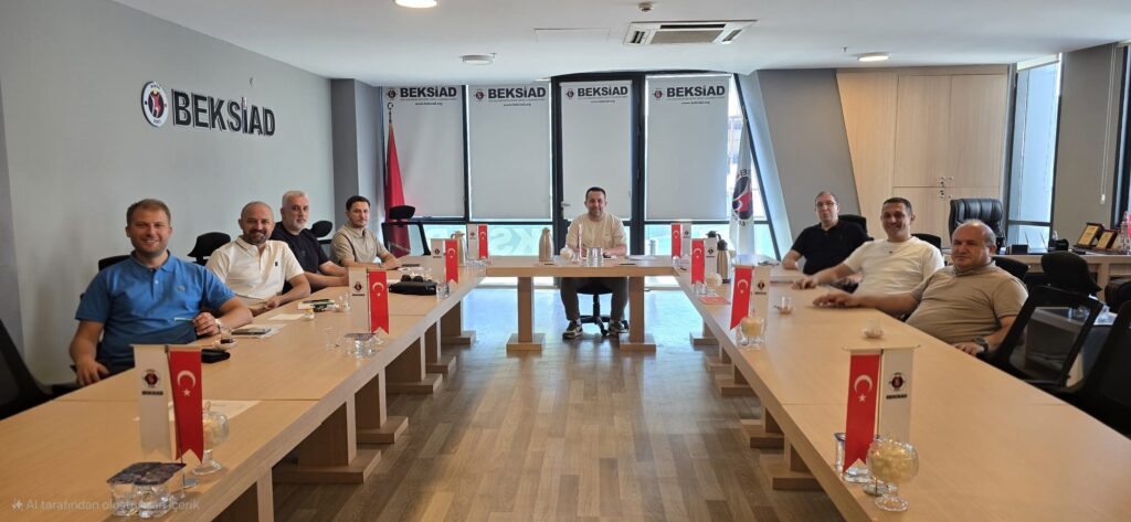 BEKSİAD Yönetim Kurulu toplantısı Mehmet Bayezit başkanlığında yapıldı. Dernek faaliyetleri ve projeler değerlendirildi.