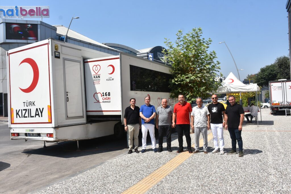 BEKSİAD, Kızılay iş birliğiyle Vişne Caddesi’nde düzenlediği organizasyonda 2 gün içinde 145 ünite kan bağışıyla yüksek katılım sağladı.