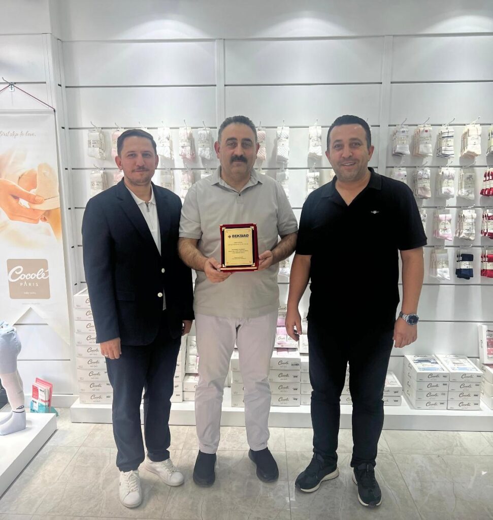 BEKSİAD Üye İlişkileri Komisyonu, Başkan Mehmet Bayezit’in katılımıyla dört üye firmasını ziyaret ederek üyelik plaketlerini takdim etti. Ziyaretlerde birlik ve dayanışma vurgusu yapıldı.